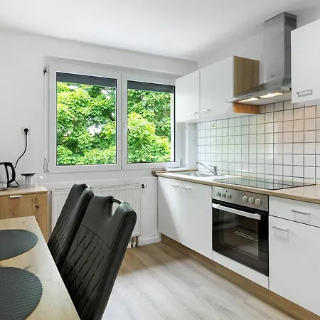Luna Apartment *